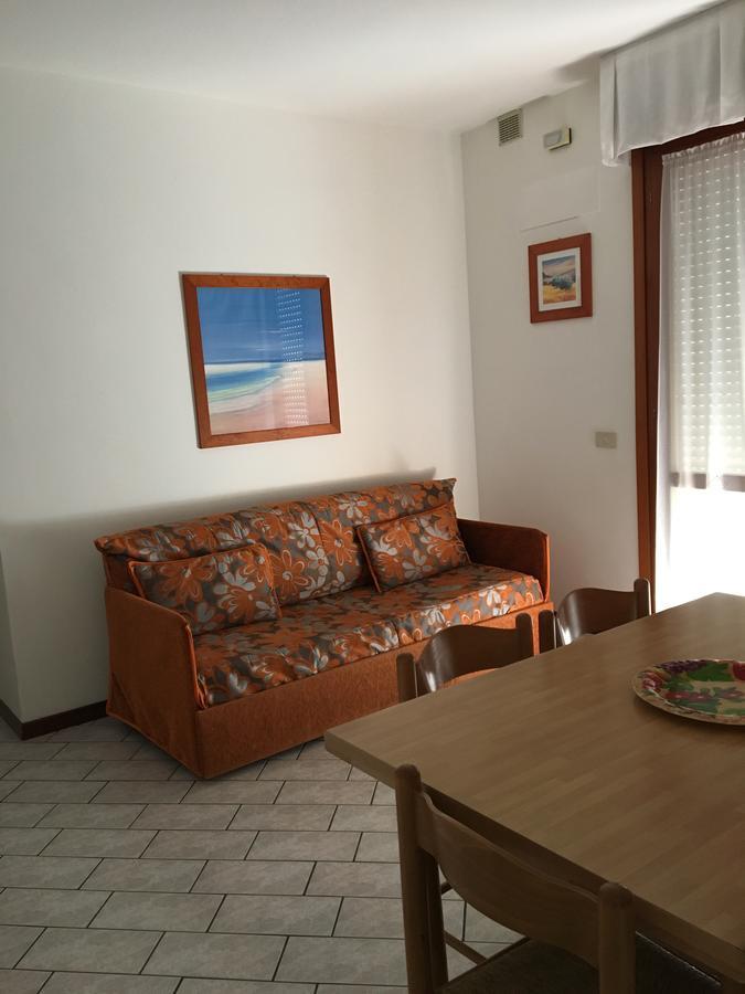Residence Moresco Lido di Jesolo Bagian luar foto