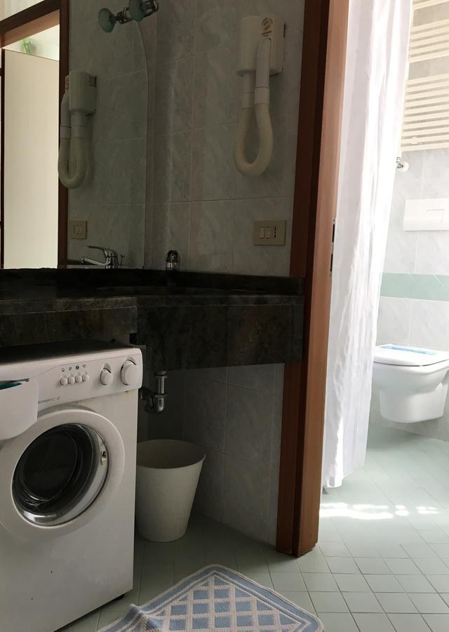 Residence Moresco Lido di Jesolo Bagian luar foto