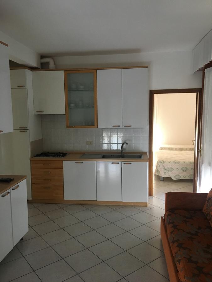 Residence Moresco Lido di Jesolo Bagian luar foto